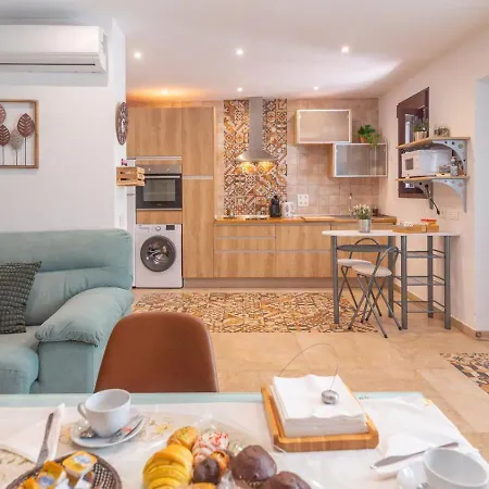 Cueva El Arrabal Setenil By Ruralidays *